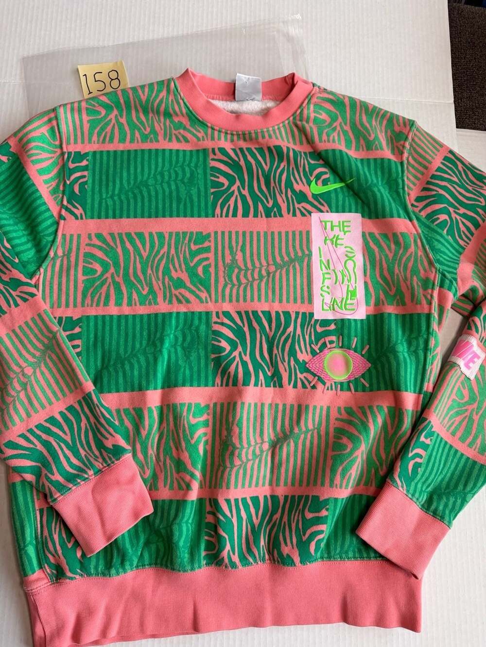 Nike Club Fleece Trippy Safari Sweatshirt Size S Green Pink Crewneck